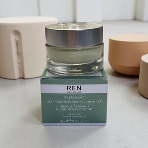 Evercalm Ultra Comforting Rescue Mask - REN